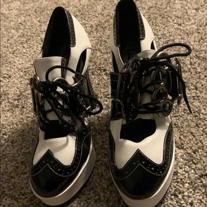 Funtasma shoes size 6